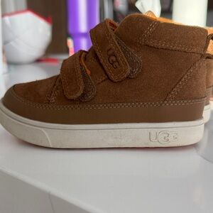UGG Kids chestnut high top winter sneakers sz 10